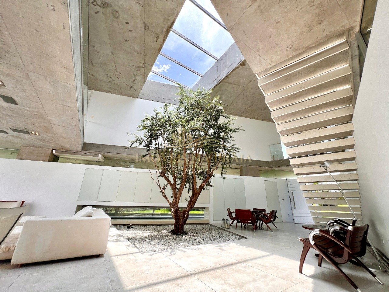 Foto 14 — Casa em Condomínio 6 Dormitório(s) Bairro Enseada