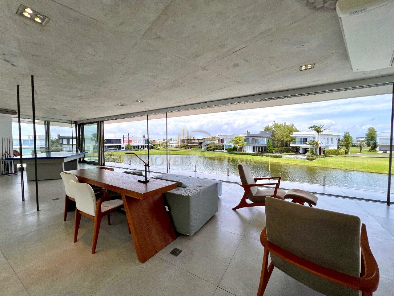 Foto 31 — Casa em Condomínio 6 Dormitório(s) Bairro Enseada