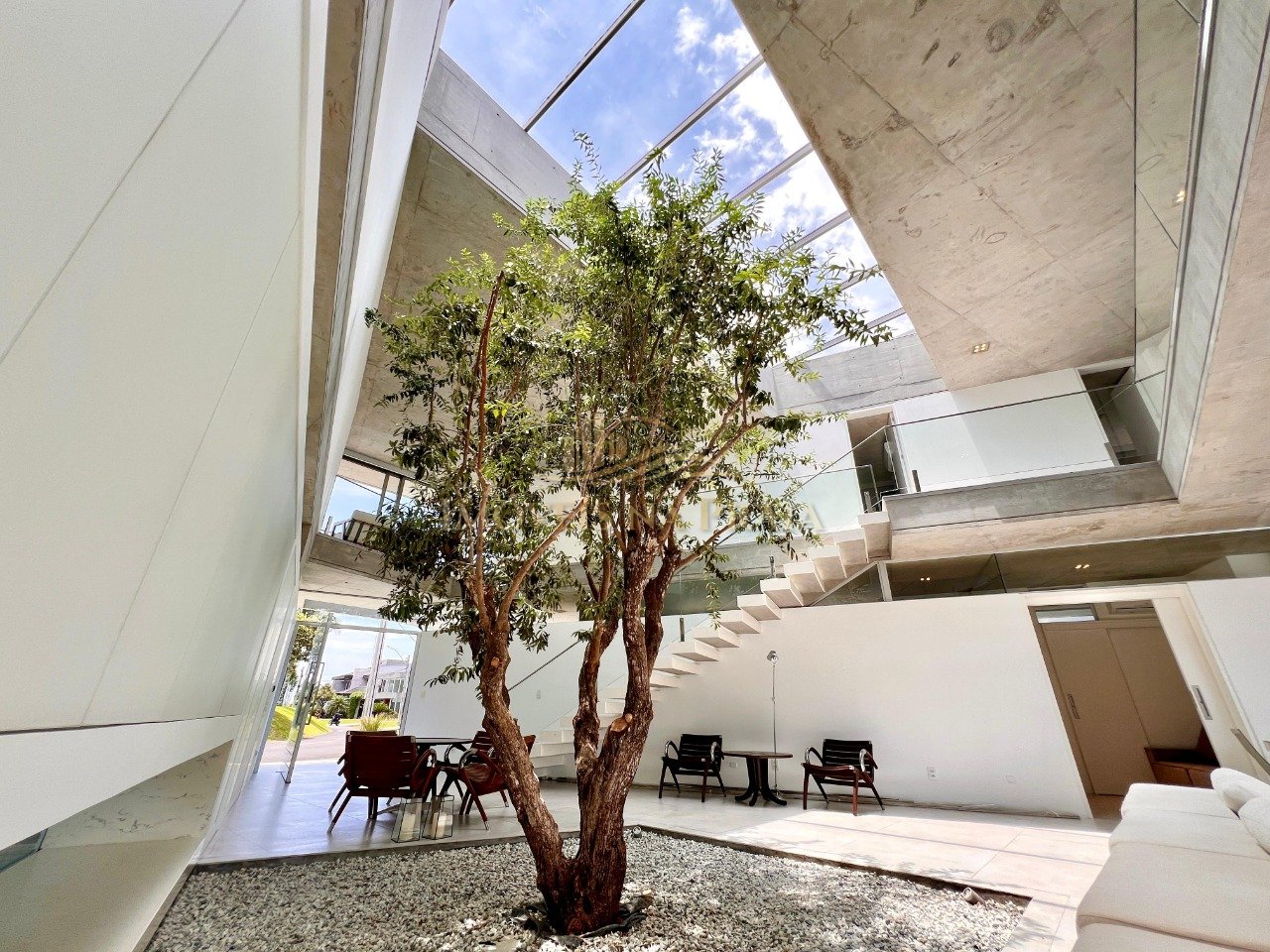 Foto 10 — Casa em Condomínio 6 Dormitório(s) Bairro Enseada