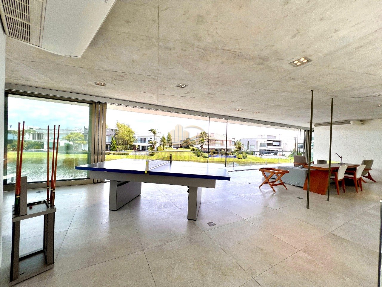 Foto 32 — Casa em Condomínio 6 Dormitório(s) Bairro Enseada