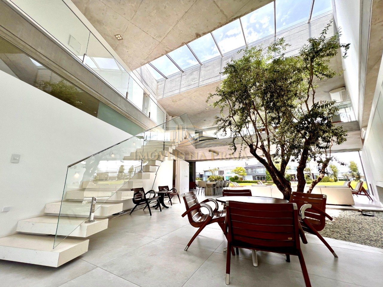 Foto 19 — Casa em Condomínio 6 Dormitório(s) Bairro Enseada