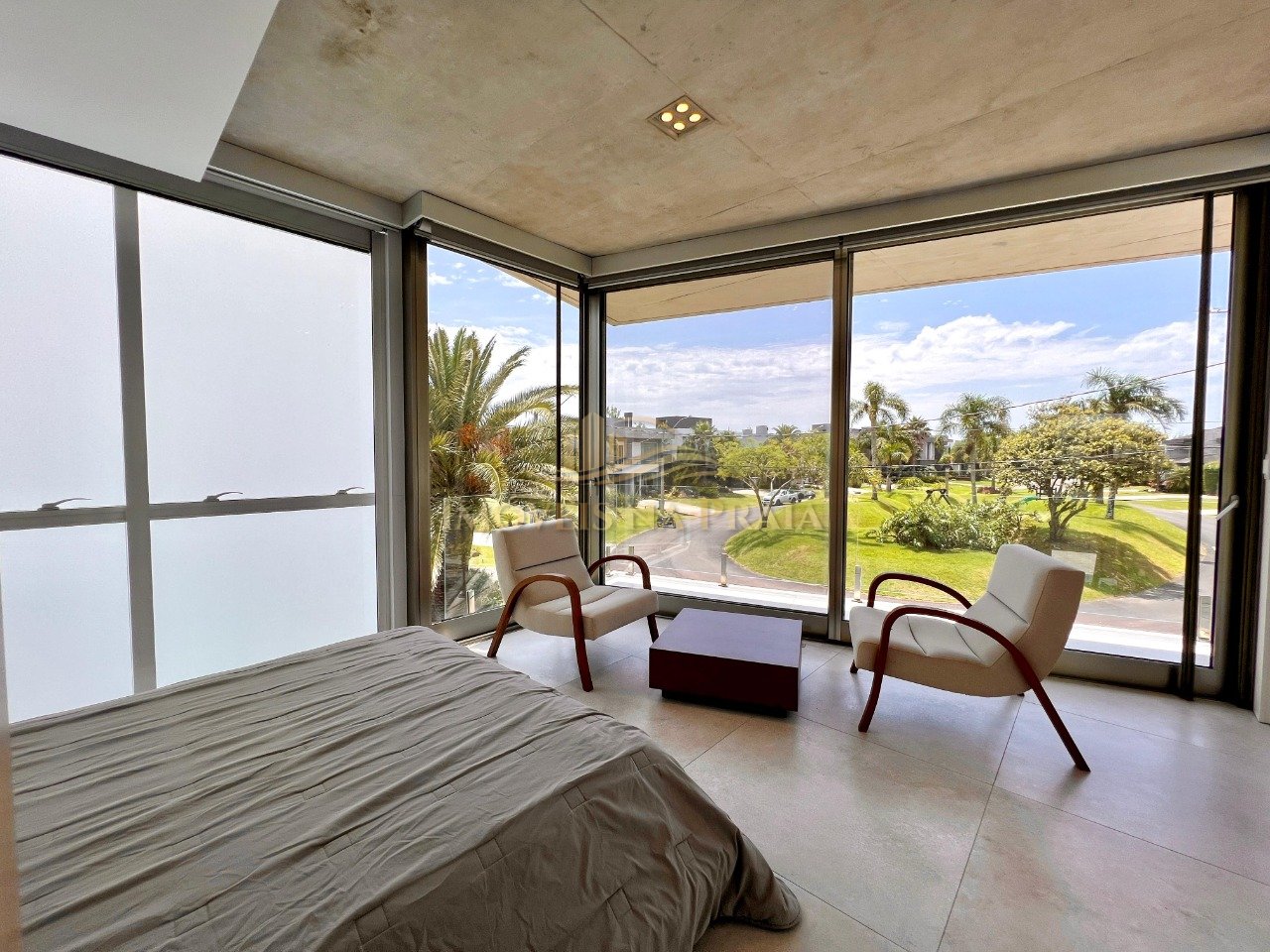 Foto 50 — Casa em Condomínio 6 Dormitório(s) Bairro Enseada