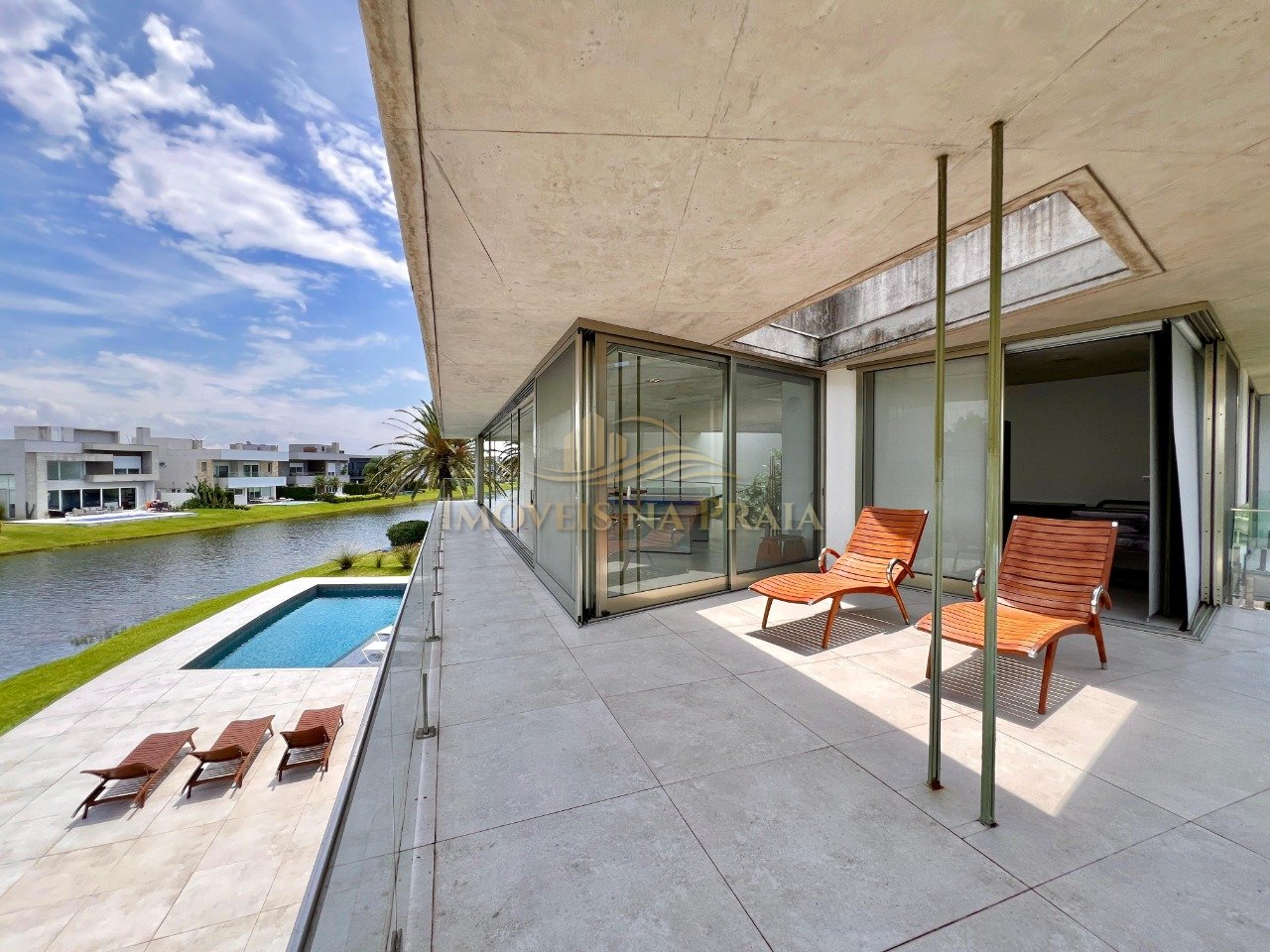 Foto 22 — Casa em Condomínio 6 Dormitório(s) Bairro Enseada