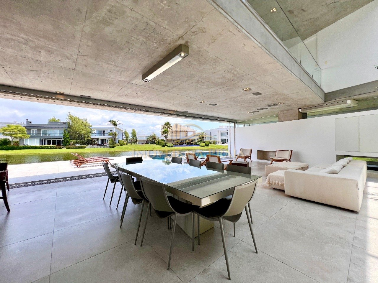 Foto 17 — Casa em Condomínio 6 Dormitório(s) Bairro Enseada