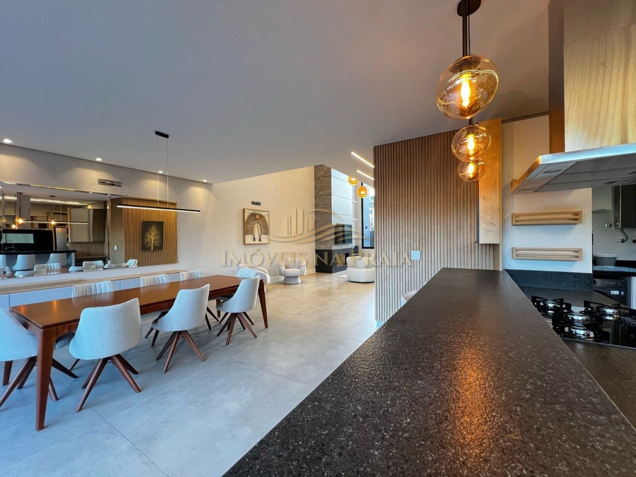 Foto 11 — Casa em Condomínio 4 Dormitório(s) Bairro Sunset