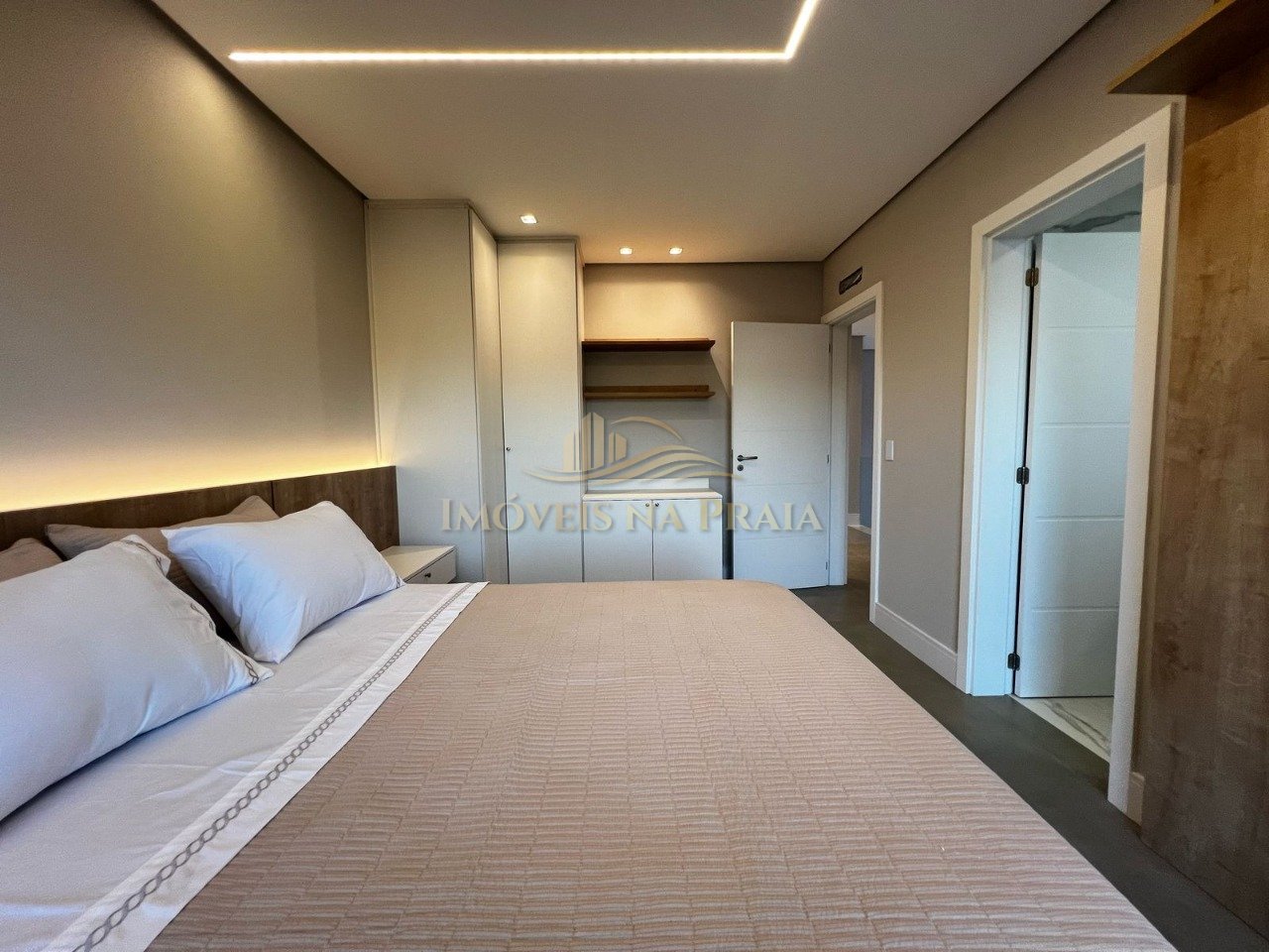 Foto 27 — Casa em Condomínio 4 Dormitório(s) Bairro Sunset