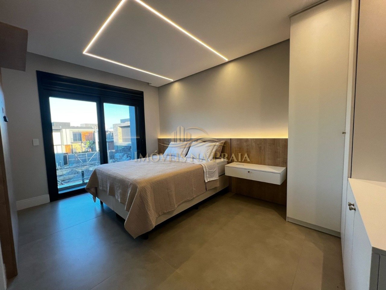 Foto 24 — Casa em Condomínio 4 Dormitório(s) Bairro Sunset