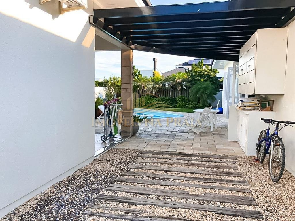 Foto 4 — Casa 5 Dormitório(s) Bairro Atlântida Enara