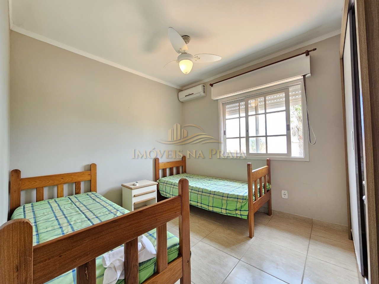 Foto 17 — Casa em Condomínio 4 Dormitório(s) Bairro Villas R