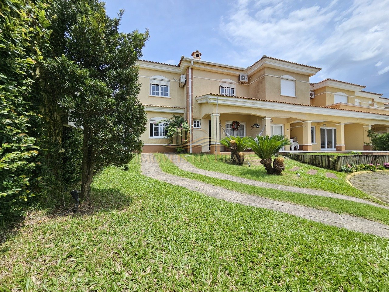 Foto 3 — Casa em Condomínio 4 Dormitório(s) Bairro Villas R