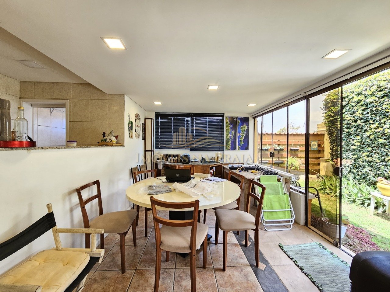 Foto 9 — Casa em Condomínio 4 Dormitório(s) Bairro Villas R