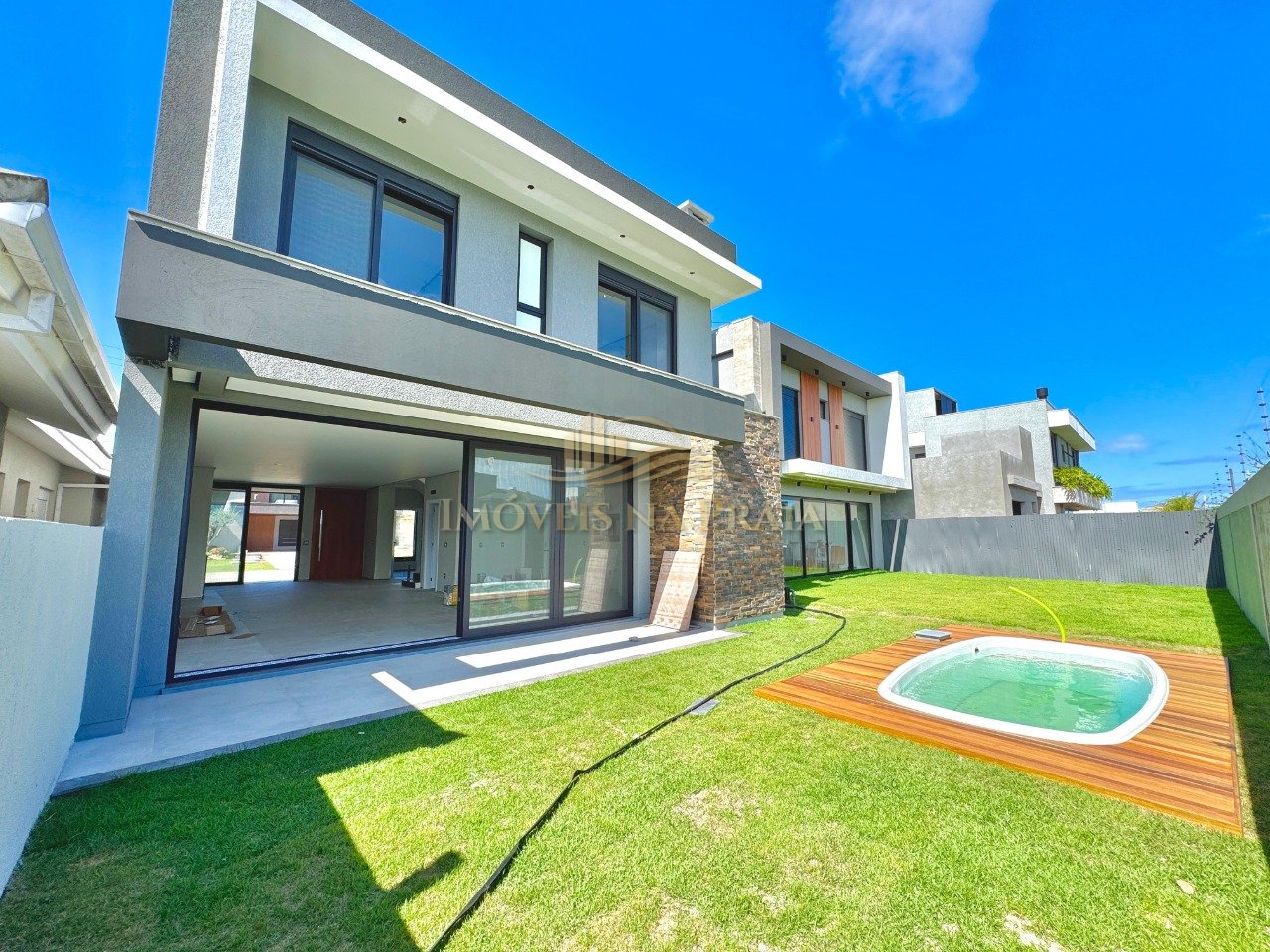 Foto 4 — Casa em Condomínio 4 Dormitório(s) Bairro Sunset