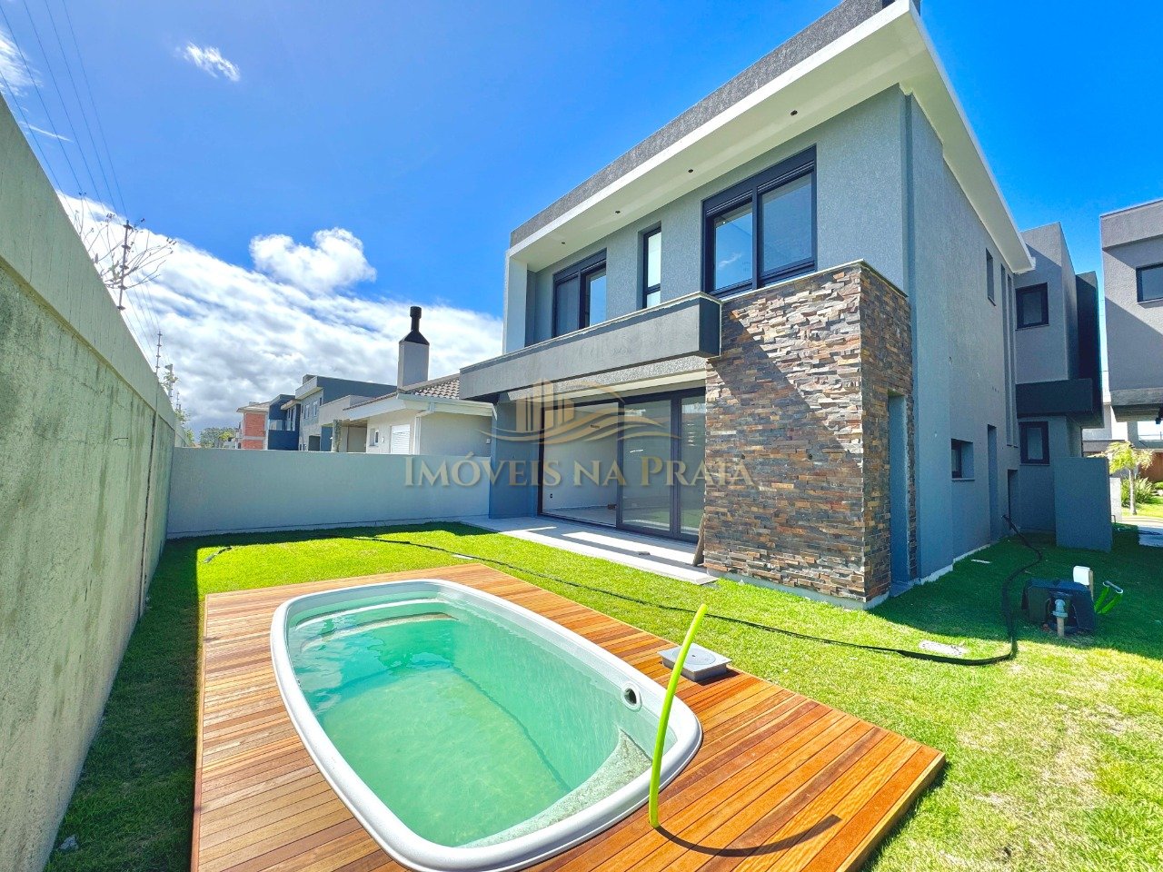 Foto 5 — Casa em Condomínio 4 Dormitório(s) Bairro Sunset