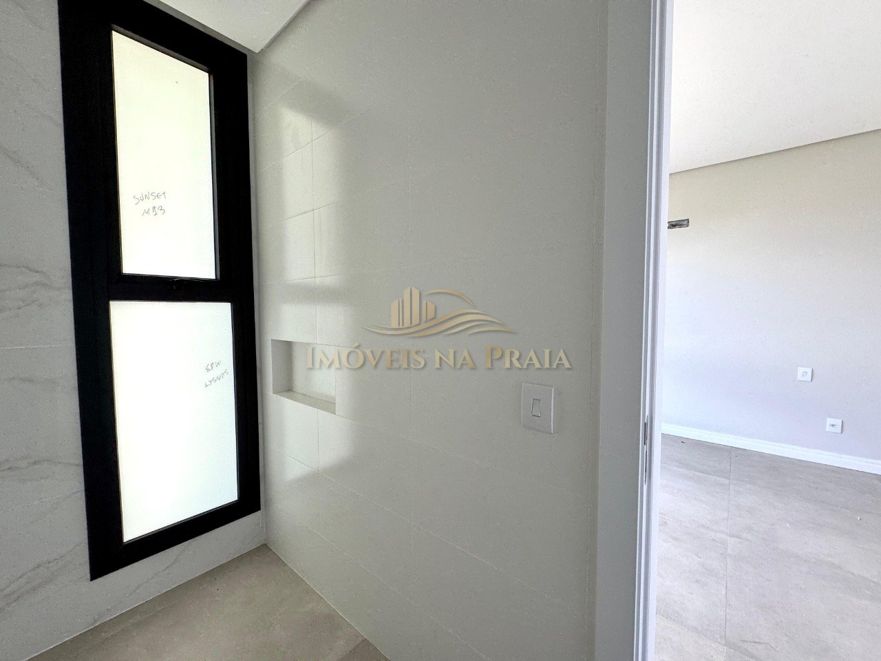 Foto 28 — Casa em Condomínio 4 Dormitório(s) Bairro Sunset