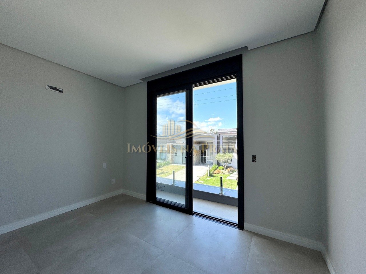 Foto 16 — Casa em Condomínio 4 Dormitório(s) Bairro Sunset