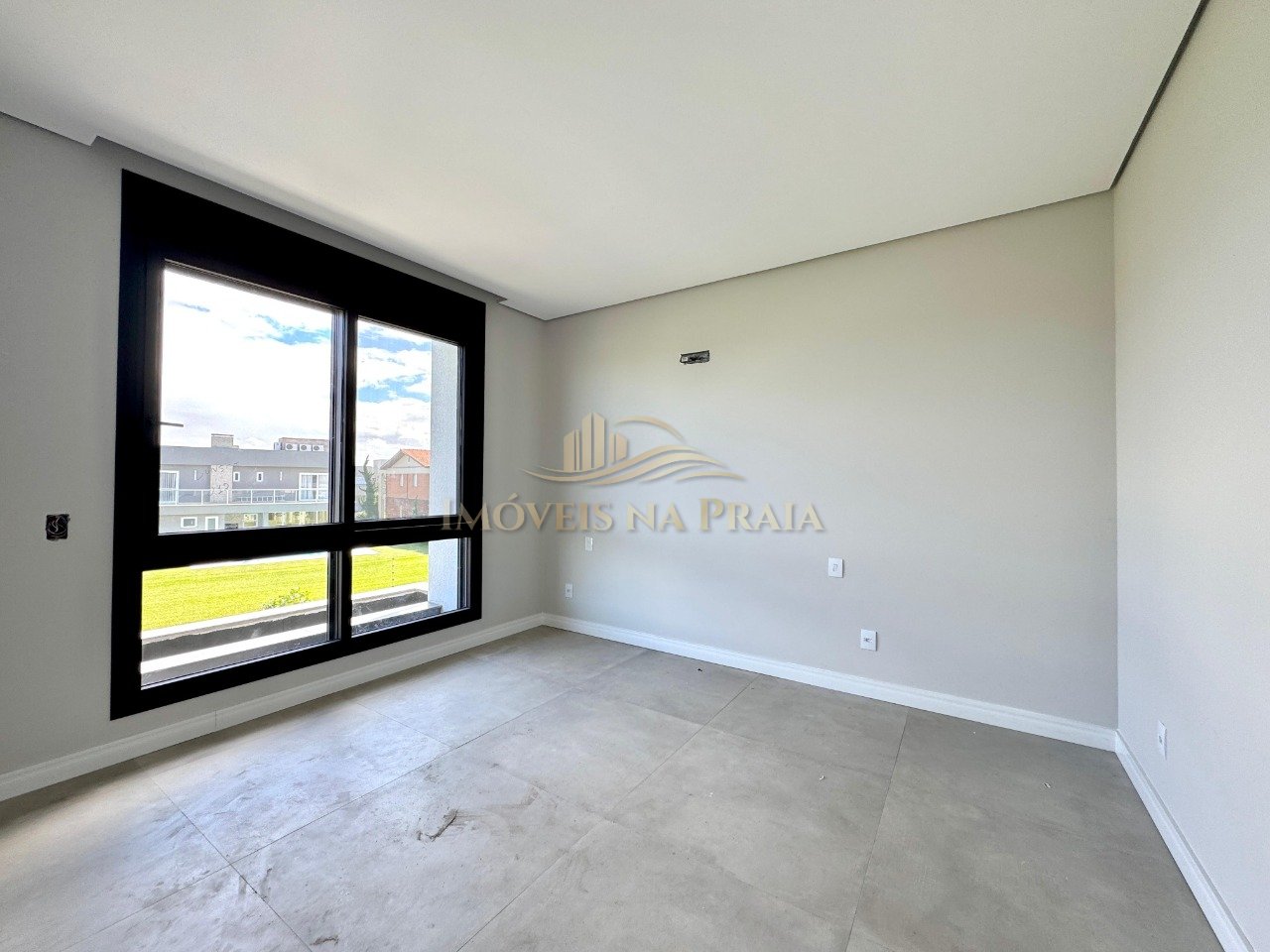 Foto 25 — Casa em Condomínio 4 Dormitório(s) Bairro Sunset