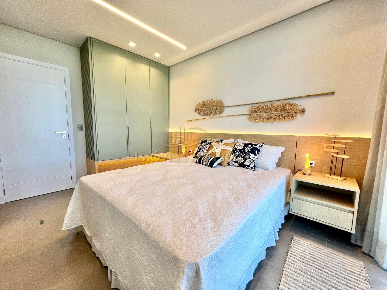 Foto 14 — Apartamento 1 Dormitório(s) Bairro Livin Resort Ho