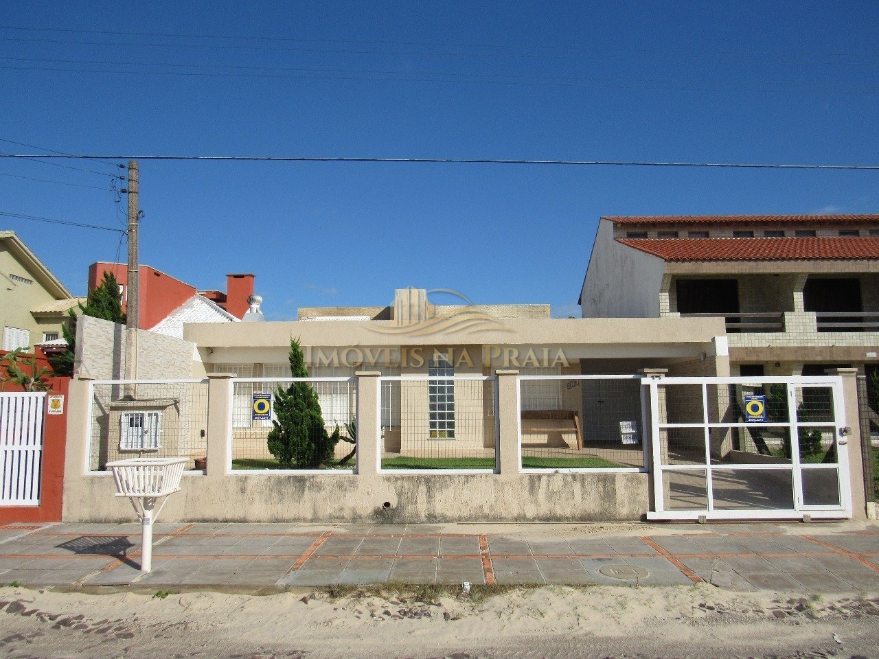 Casa 3 Dormitório(s) Bairro Centro