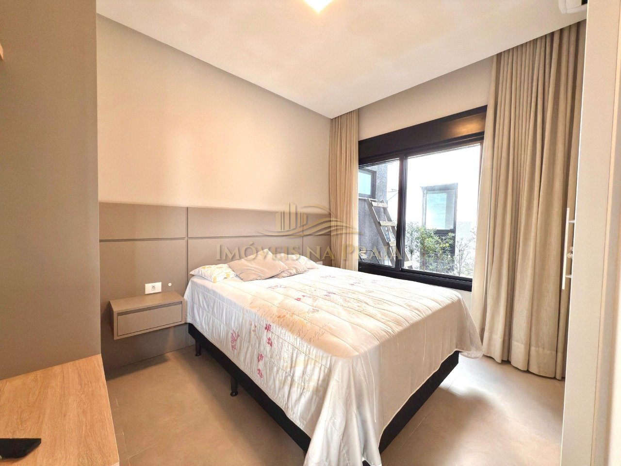 Foto 16 — Casa em Condomínio 4 Dormitório(s) Bairro Sunset