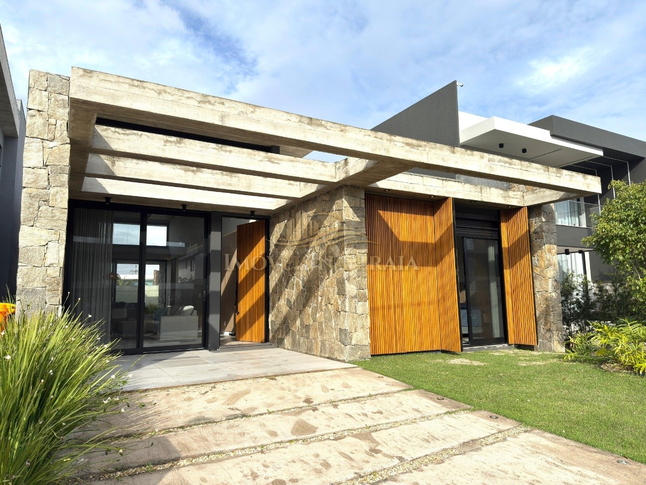 Foto 5 — Casa em Condomínio 4 Dormitório(s) Bairro Sunset