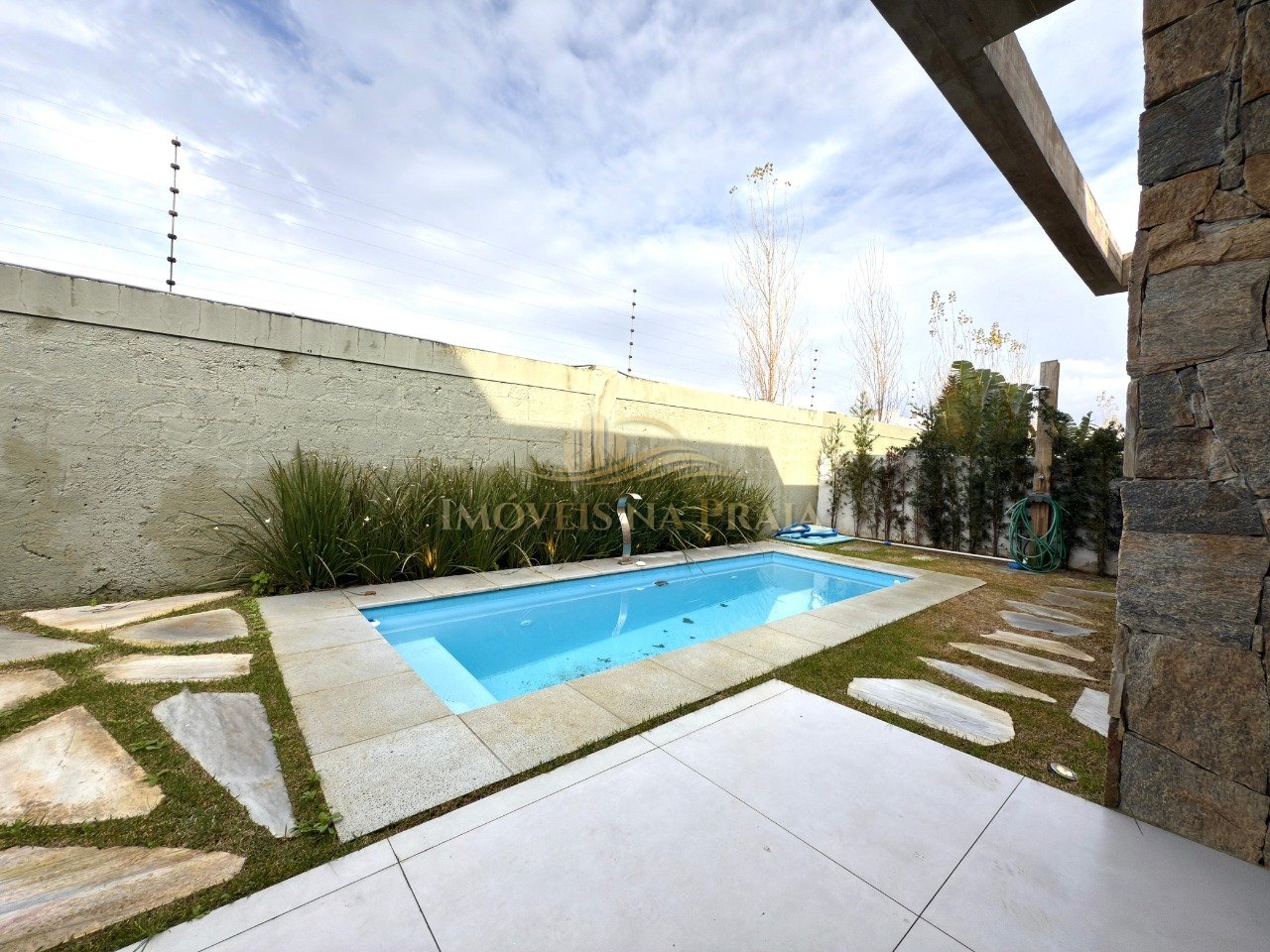 Foto 23 — Casa em Condomínio 4 Dormitório(s) Bairro Sunset