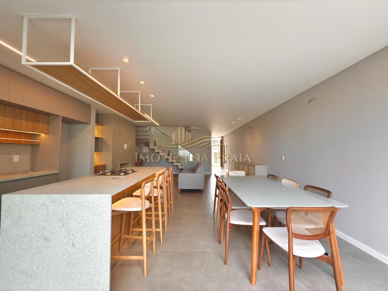 Duplex 4 Dormitório(s) Bairro Centro