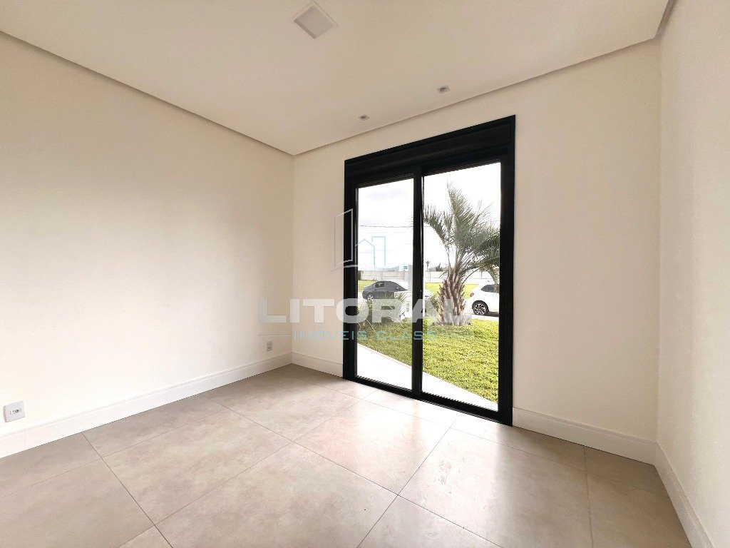 Foto 14 — Casa 4 Dormitório(s) Bairro Xangri-lá Boulevard