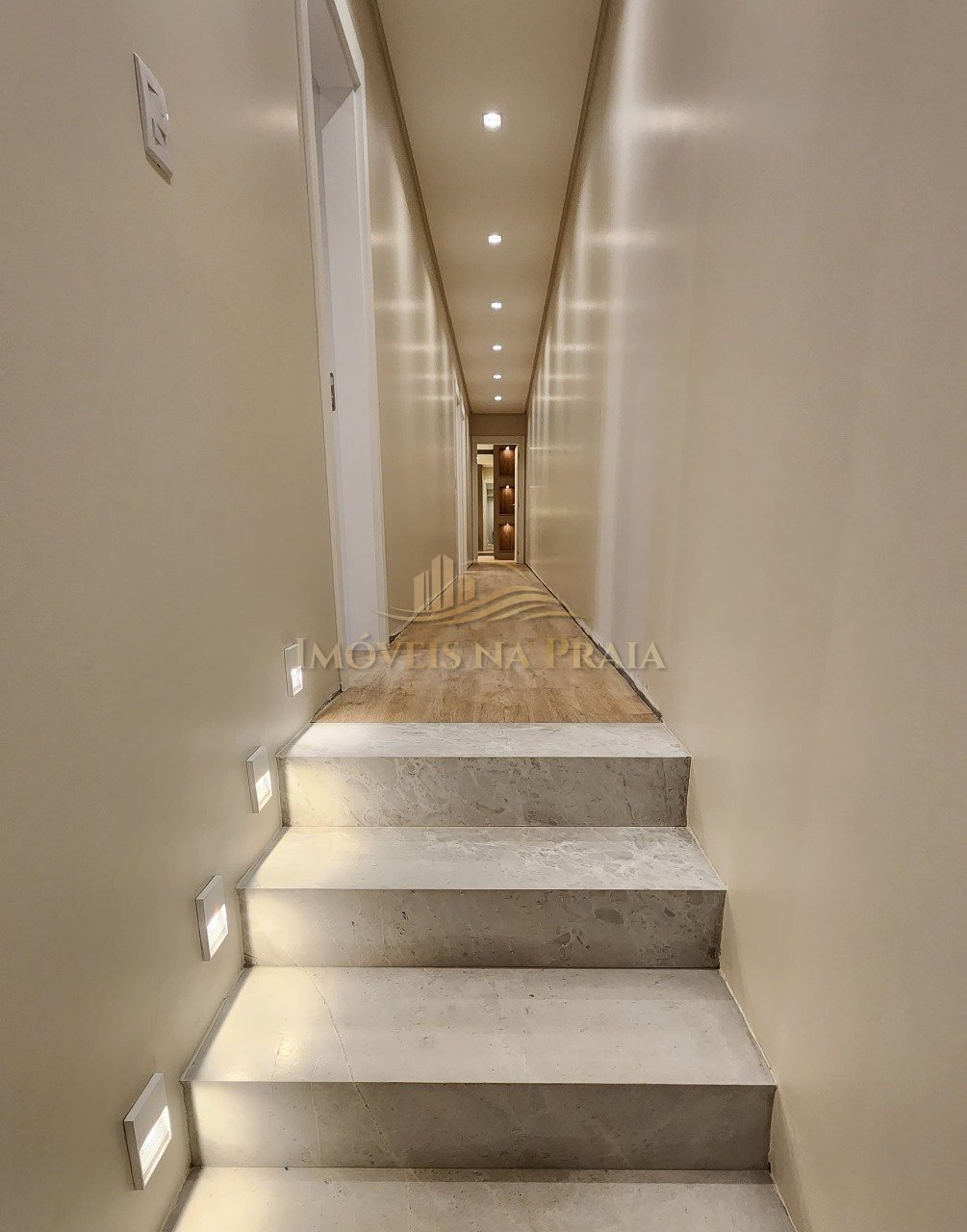 Foto 40 — Casa 4 dormitórios no bairro Atlântida