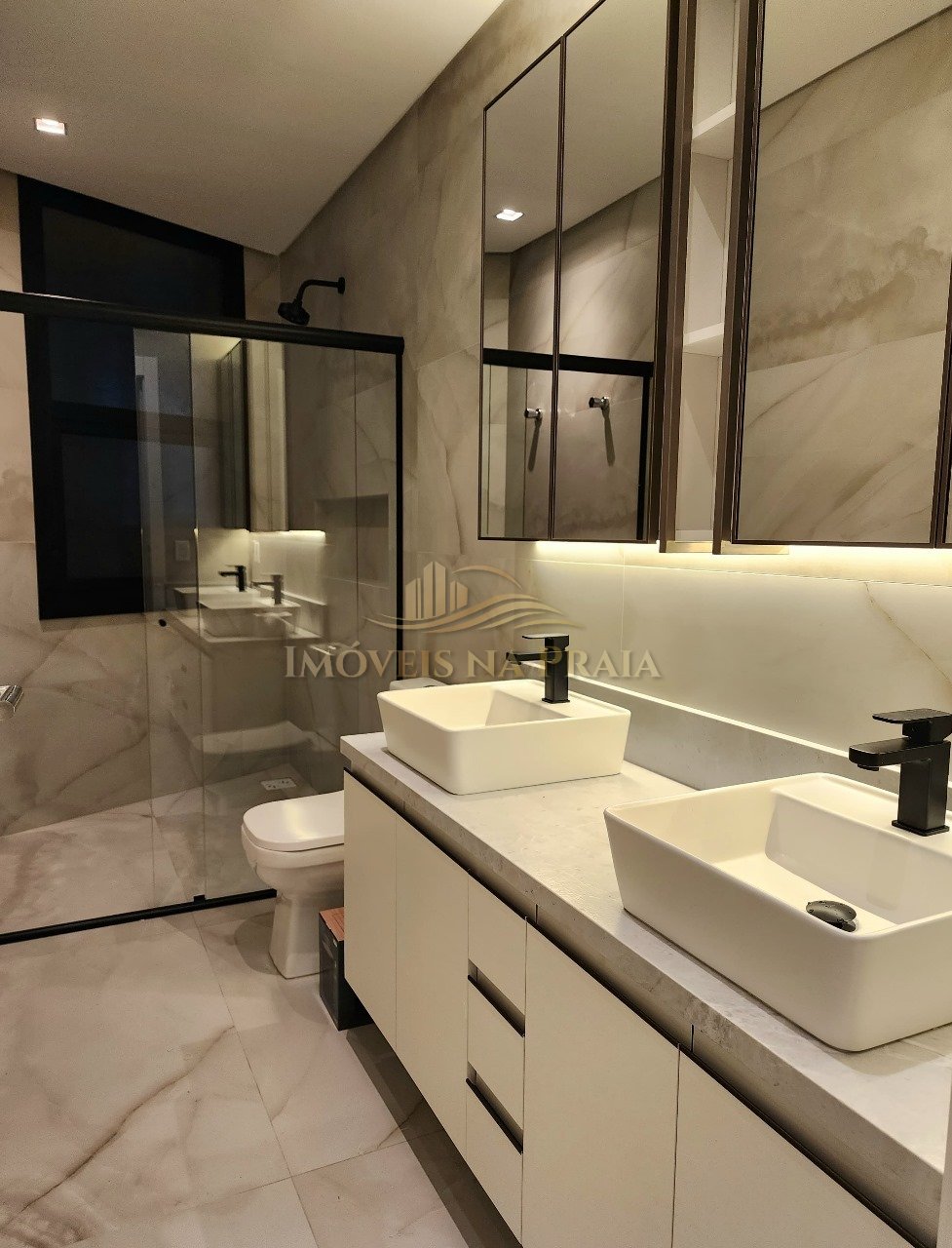 Foto 30 — Casa 4 dormitórios no bairro Atlântida