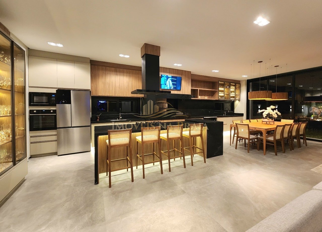 Foto 15 — Casa 4 dormitórios no bairro Atlântida