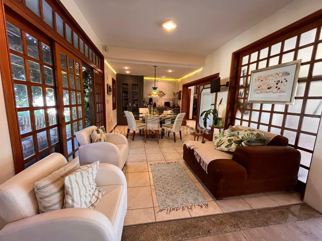 Foto 38 — Mobiliado, 4 dorm, 2 Quadras do mar