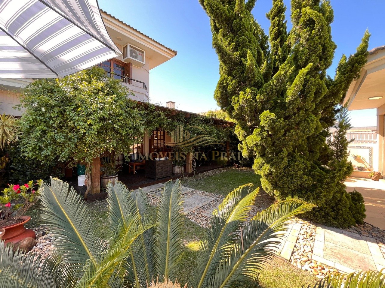 Foto 36 — Mobiliado, 4 dorm, 2 Quadras do mar