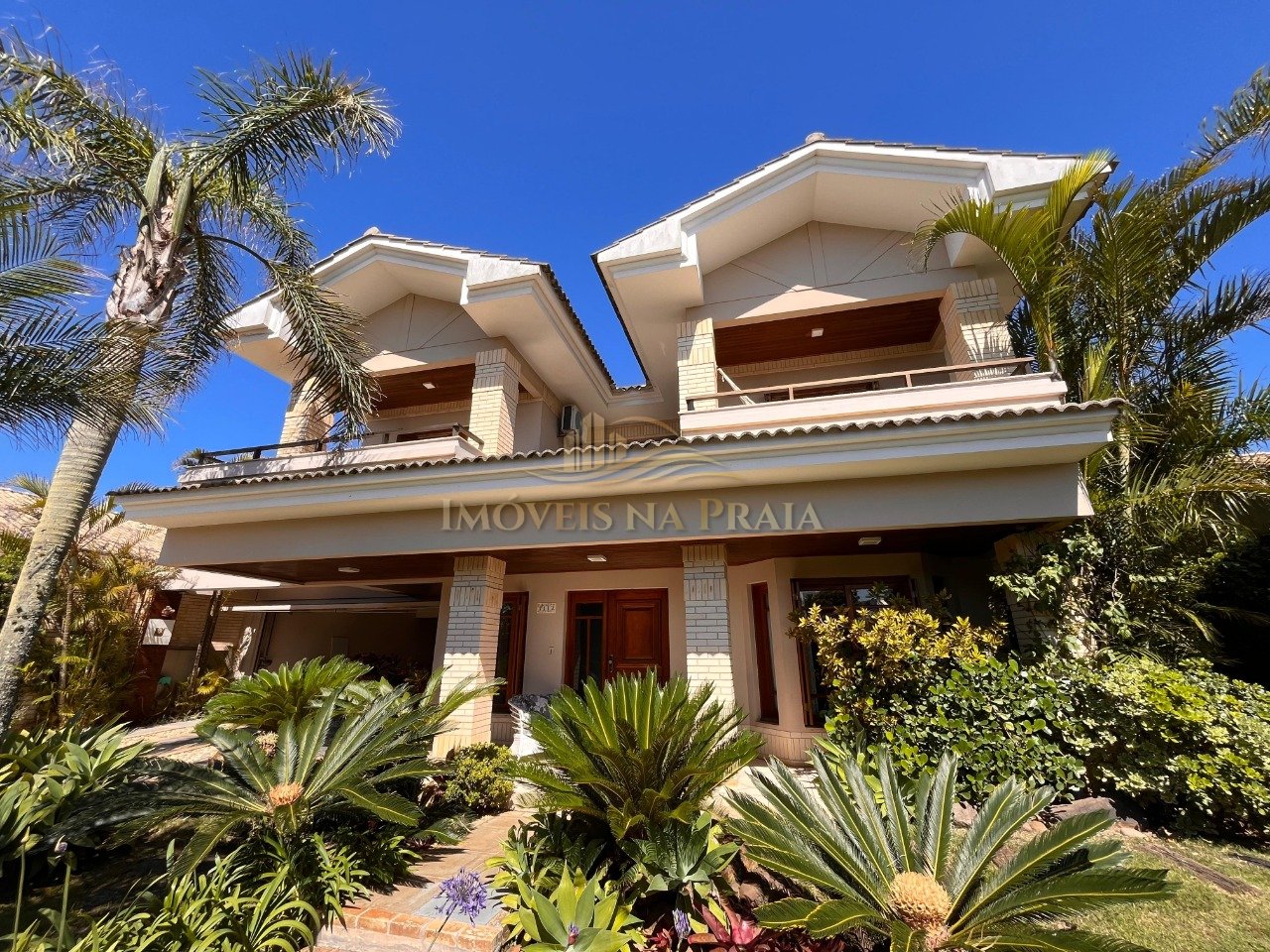 Foto 9 — Mobiliado, 4 dorm, 2 Quadras do mar