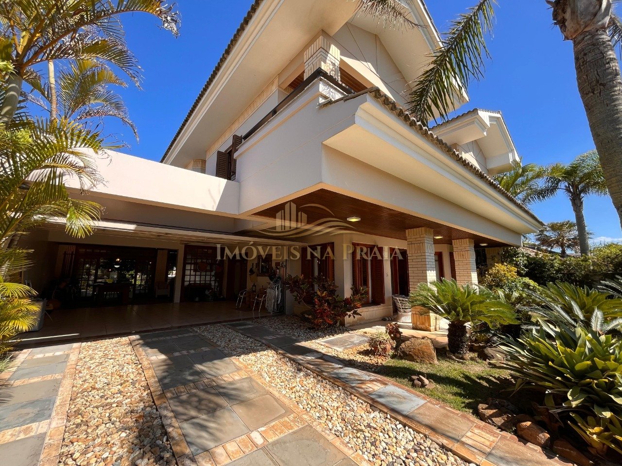 Foto 29 — Mobiliado, 4 dorm, 2 Quadras do mar