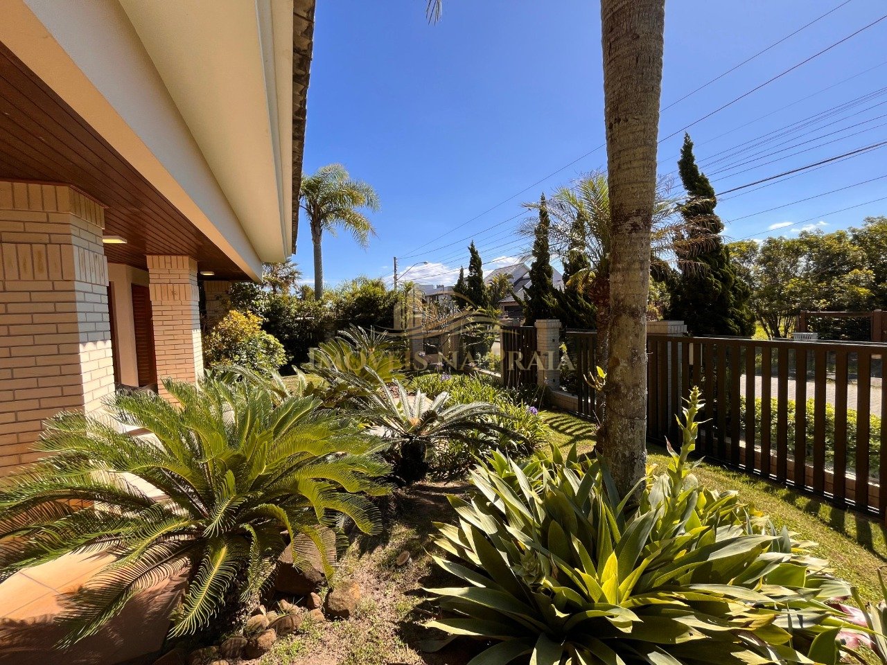 Foto 31 — Mobiliado, 4 dorm, 2 Quadras do mar