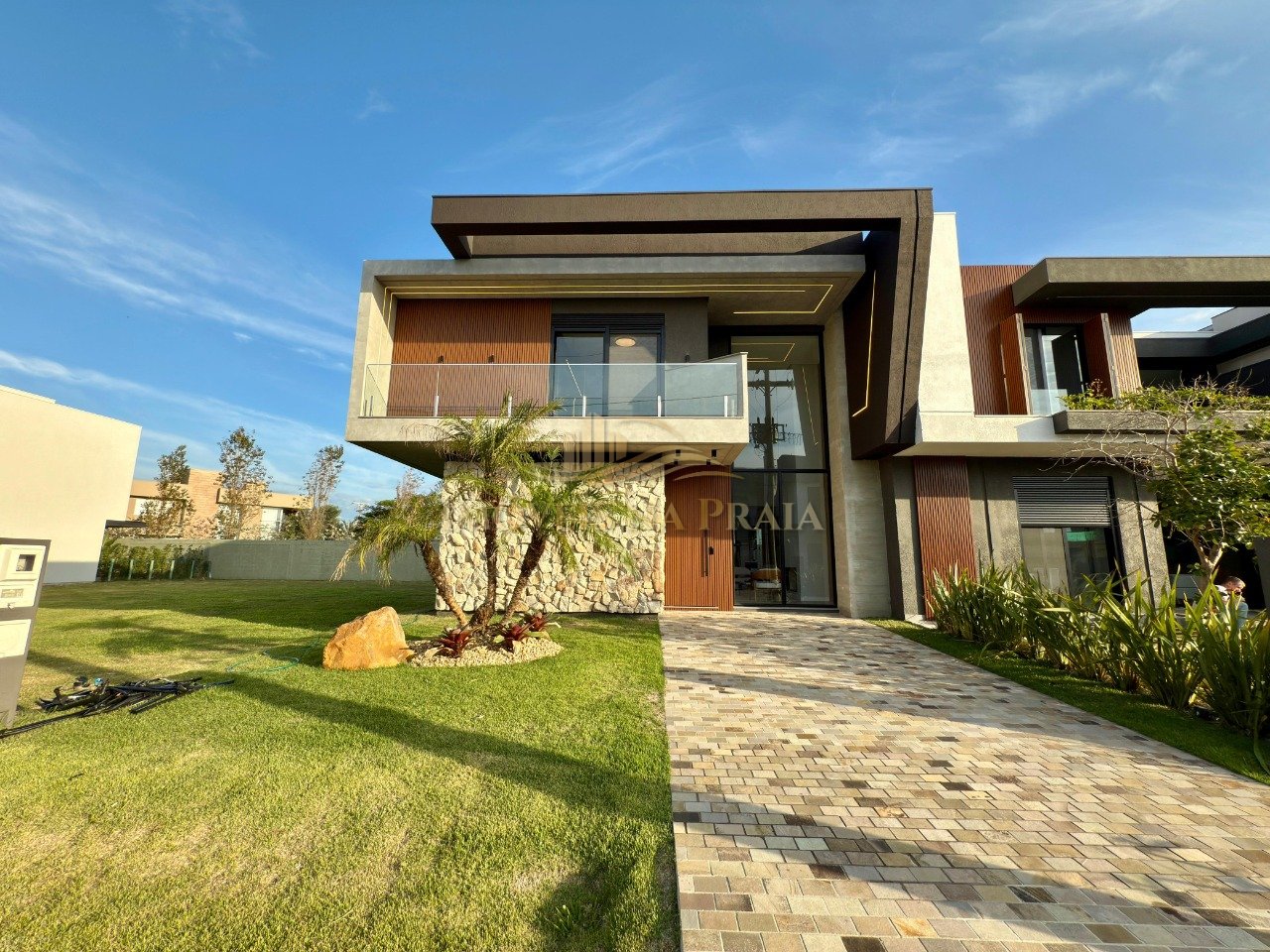 Foto 3 — Casa em Condomínio 4 dormitórios no bairro Sunset