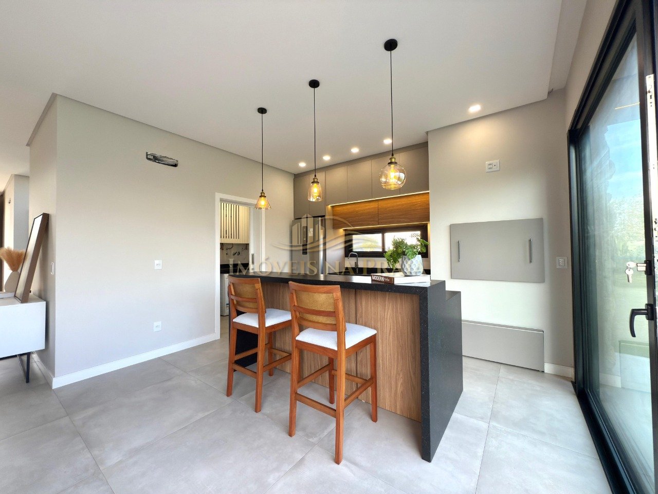 Foto 10 — Casa em Condomínio 4 dormitórios no bairro Sunset