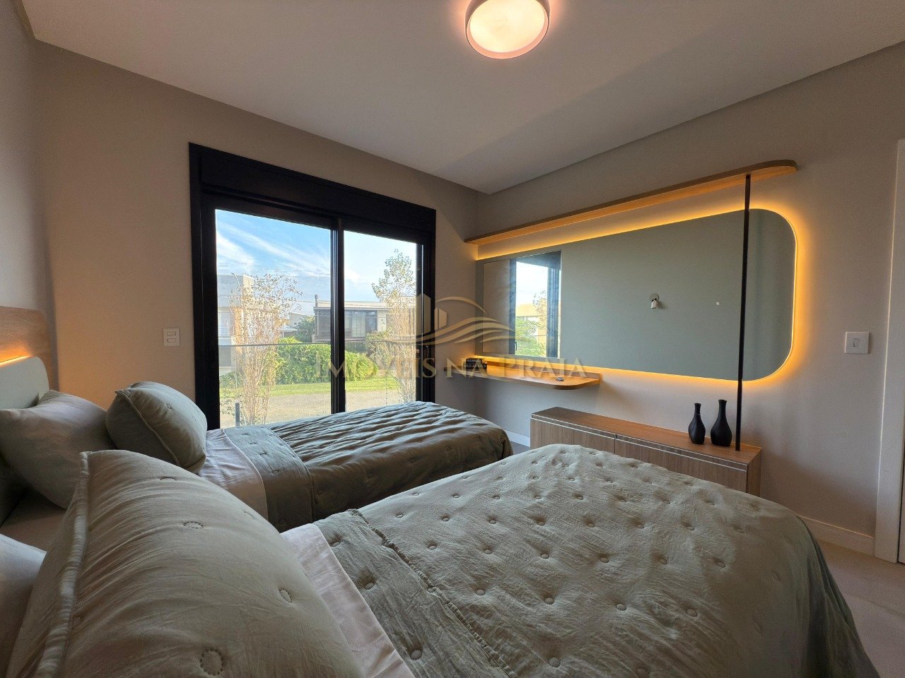 Foto 16 — Casa em Condomínio 4 dormitórios no bairro Sunset