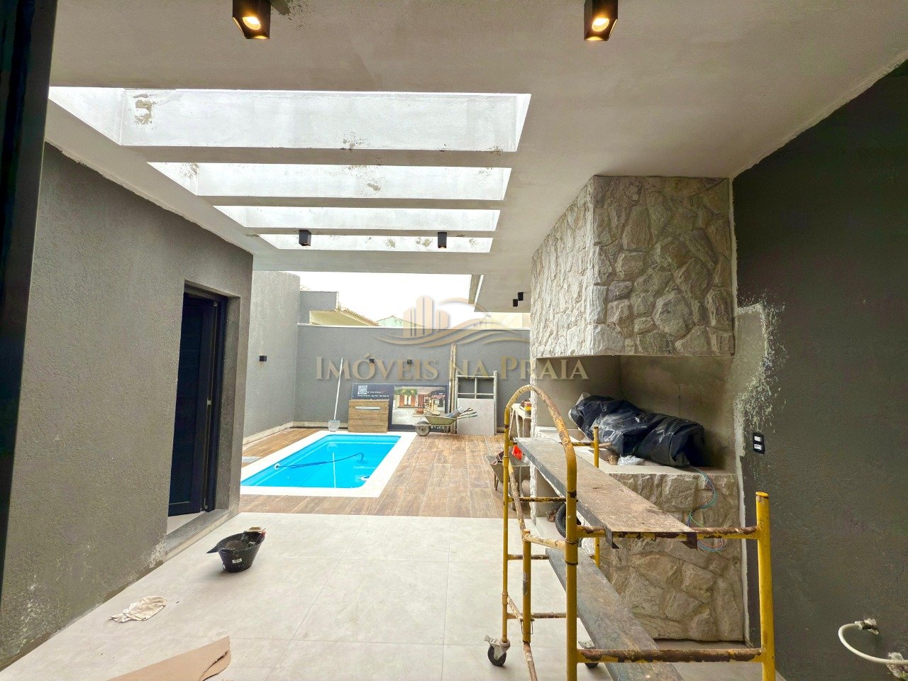 Foto 5 — Casa 4 dormitórios no bairro Rainha do Mar