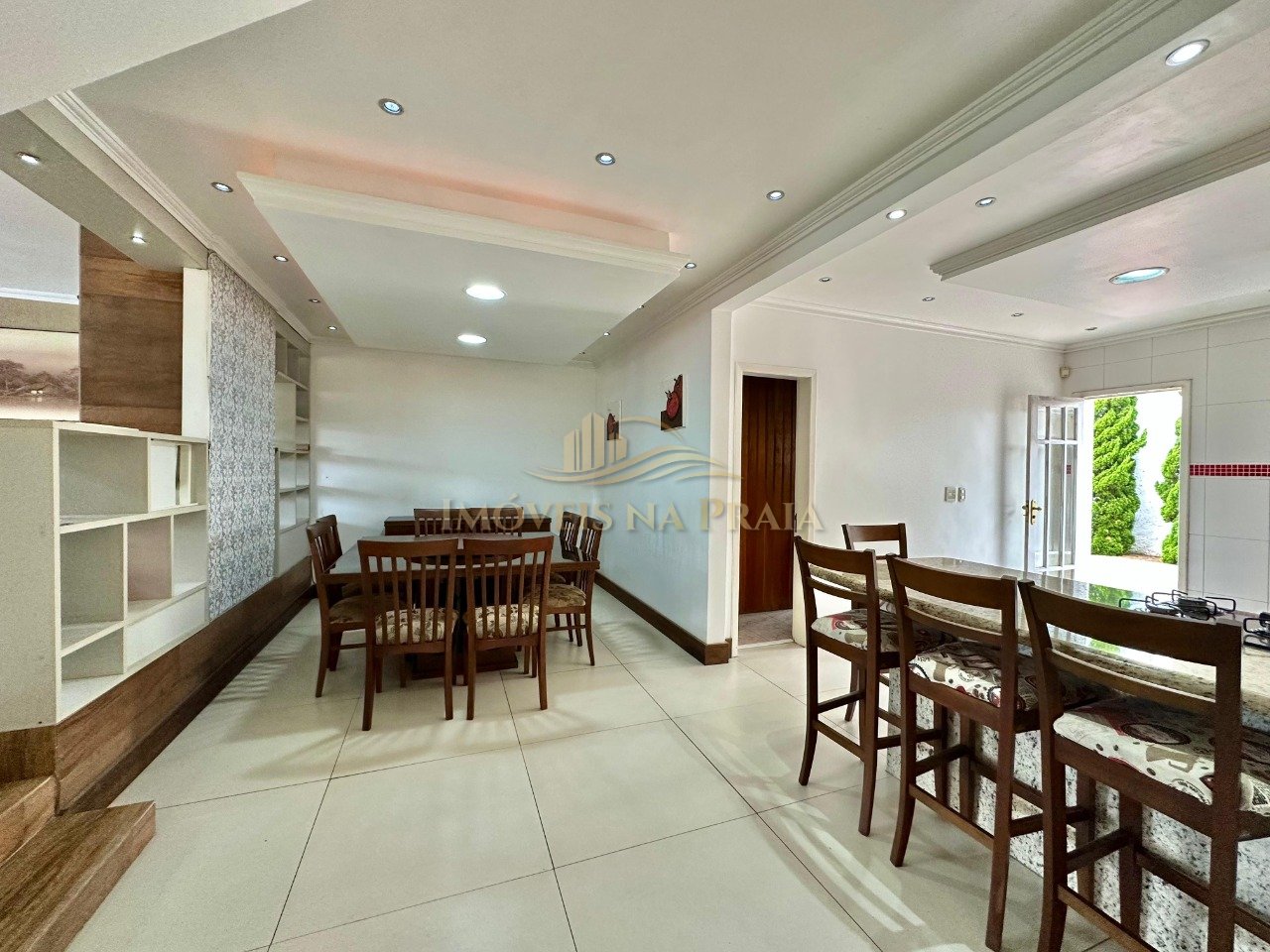 Foto 4 — - Apenas 400m do mar