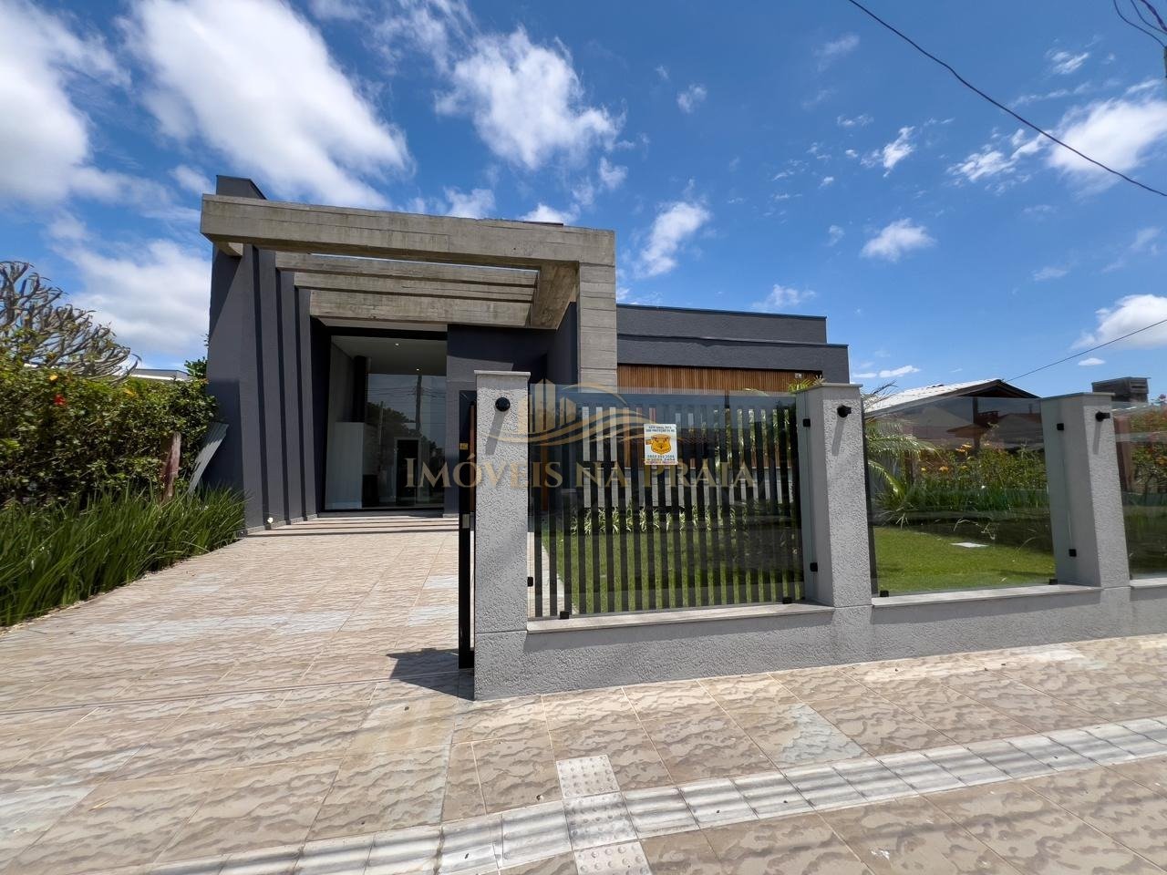 Foto 3 — Casa no Centro de Xangri-Lá