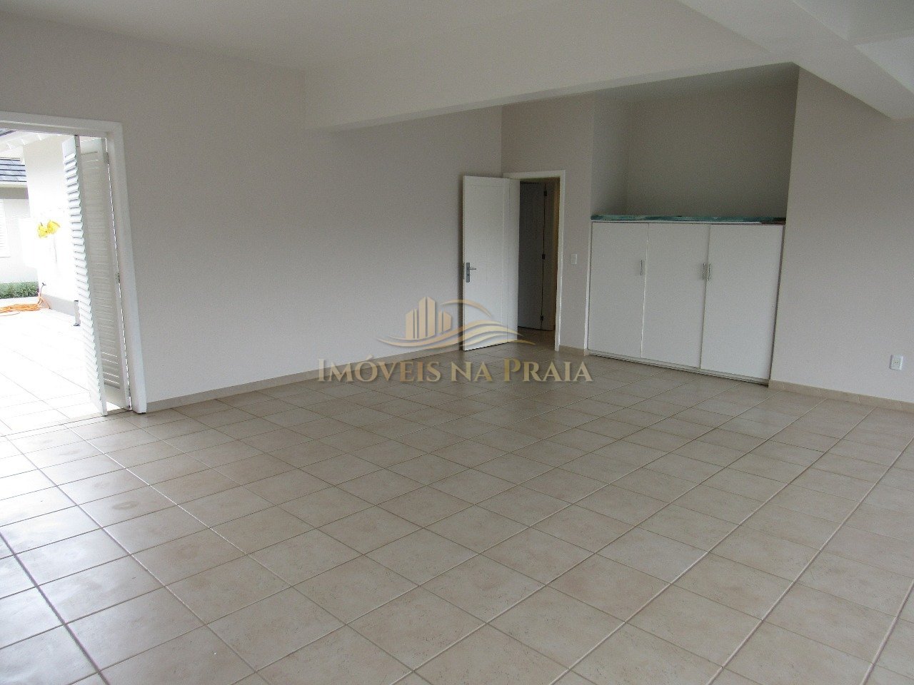 Foto 5 — Casa 4 dormitórios no bairro Atlântida