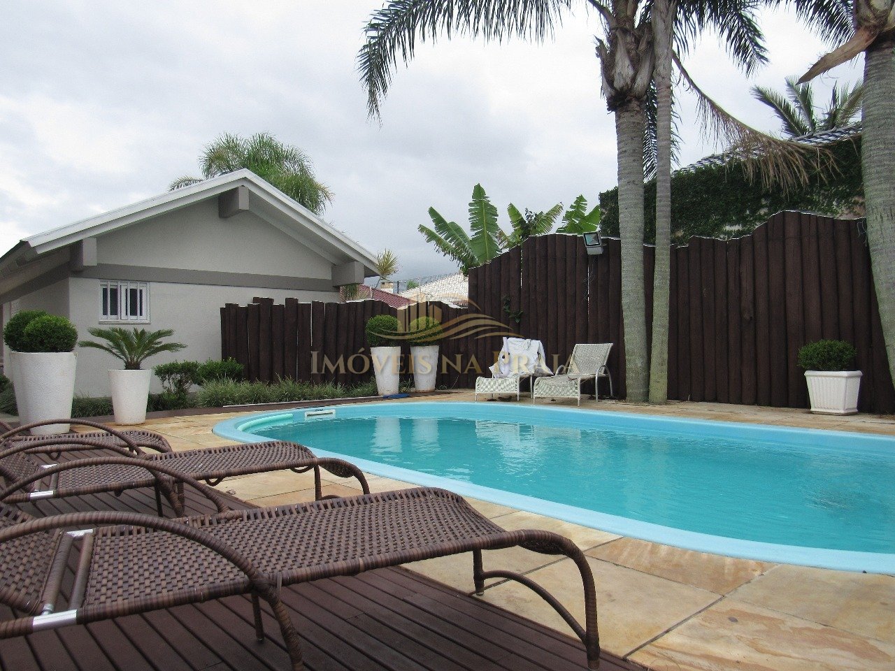 Foto 49 — Casa 4 dormitórios no bairro Atlântida