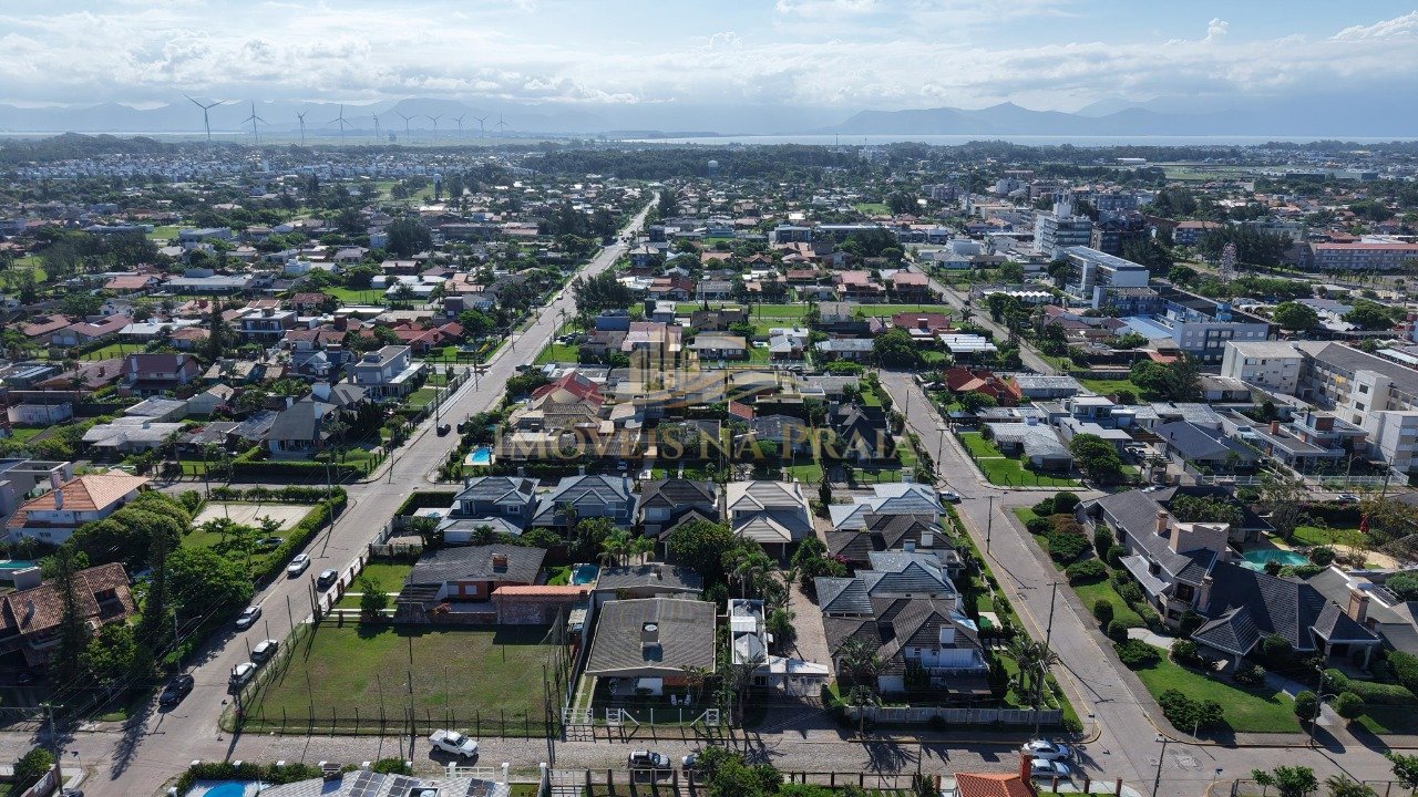 Foto 30 — - Sobrado com 274,12M²