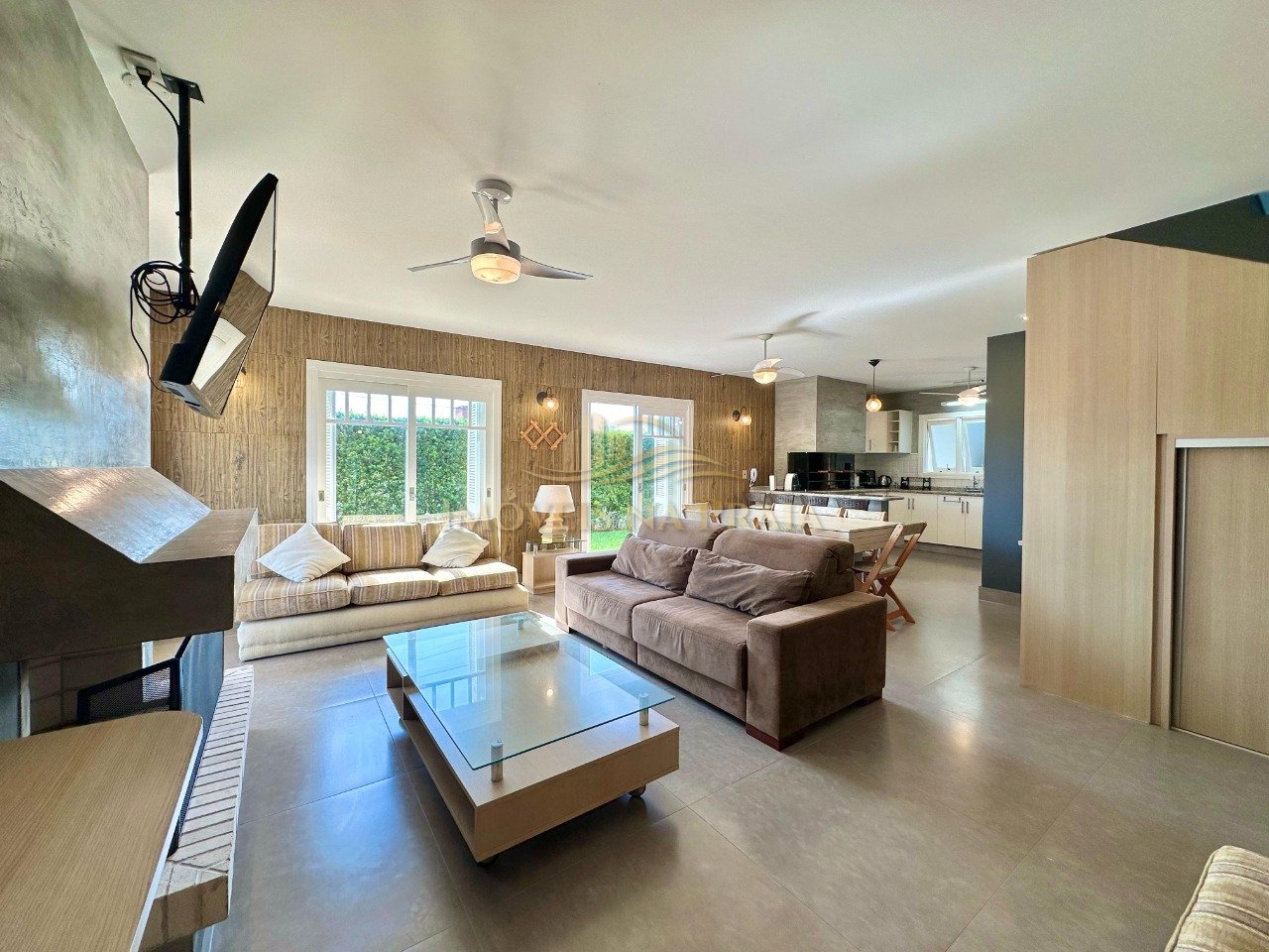 Foto 3 — - Sobrado com 274,12M²