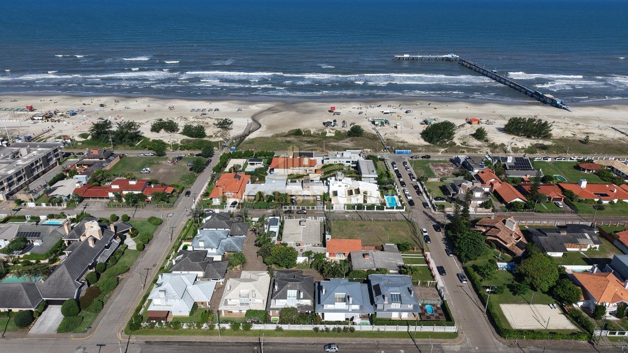 Foto 19 — - Sobrado com 274,12M²