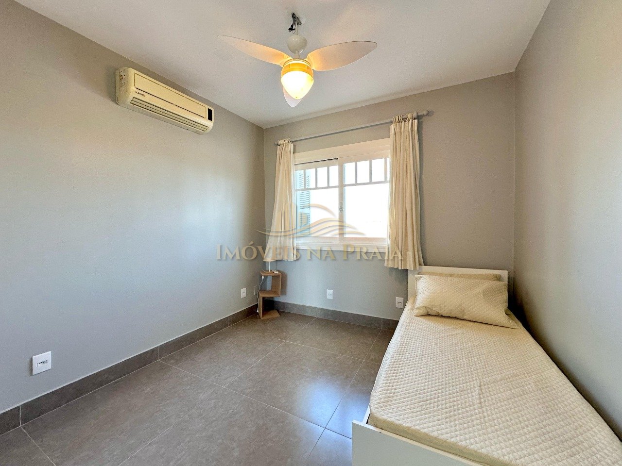 Foto 4 — - Sobrado com 274,12M²