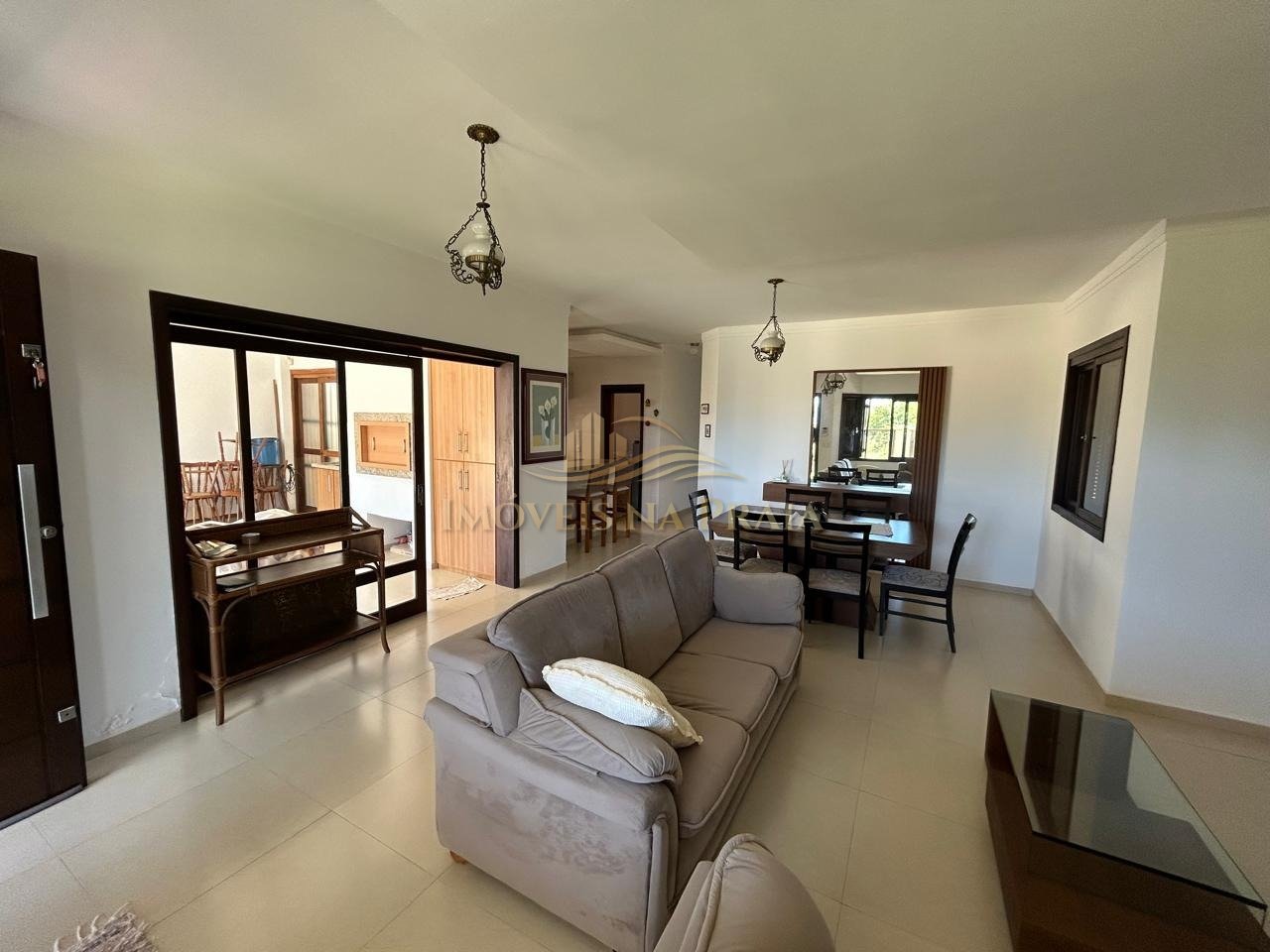 Foto 2 — Casa 3 dormitórios no bairro Noiva do Mar