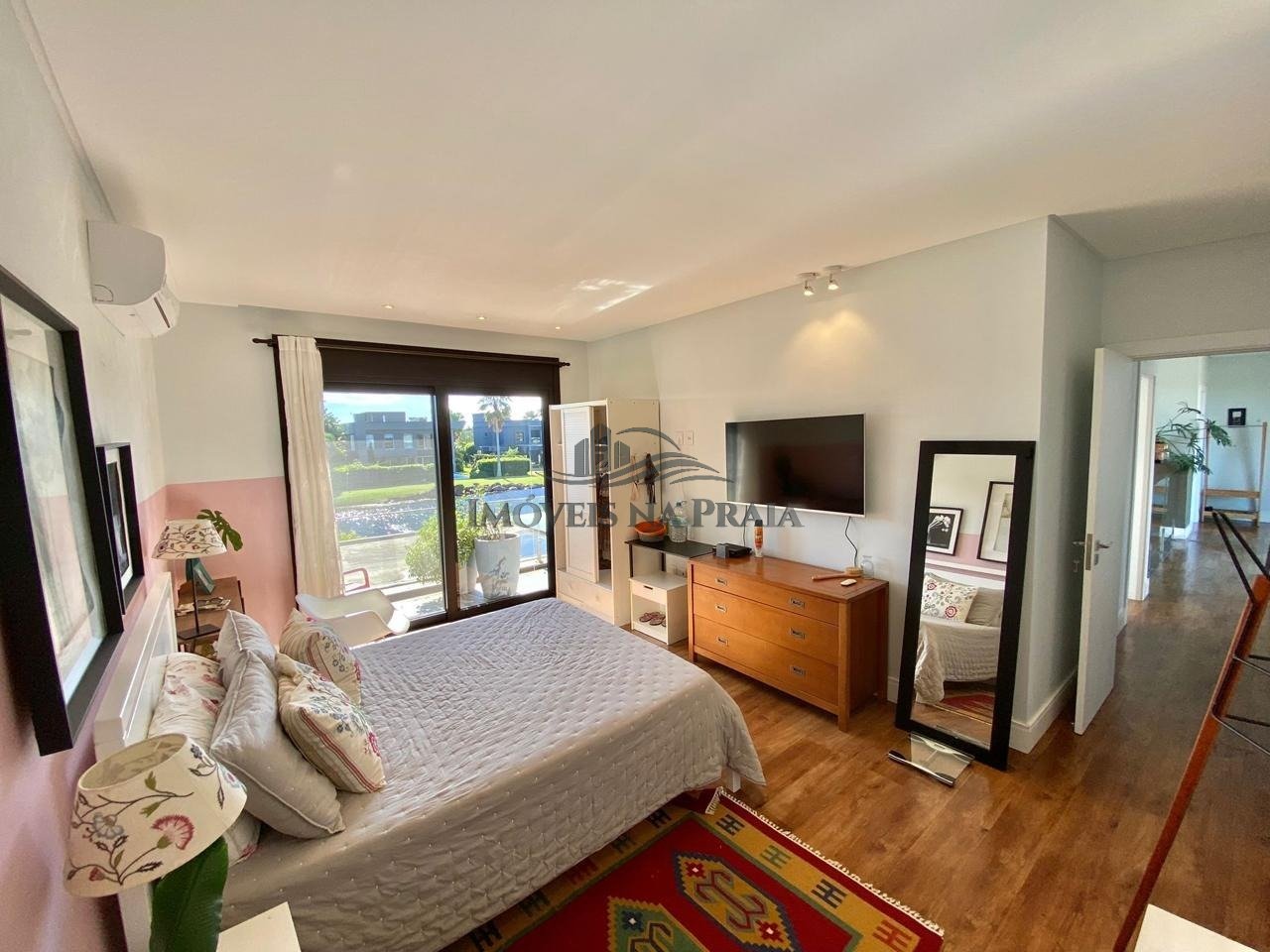 Foto 19 — Casa em Condomínio 4 Dormitório(s) Bairro Villaggi