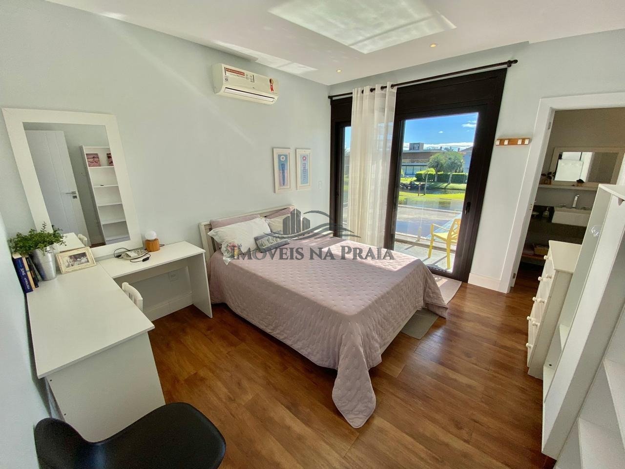 Foto 23 — Casa em Condomínio 4 Dormitório(s) Bairro Villaggi